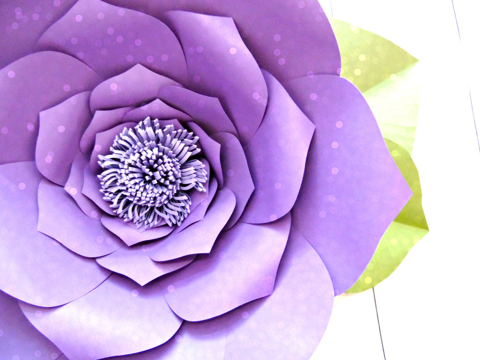 Free Flower Template: How to Make Large Paper Flowers