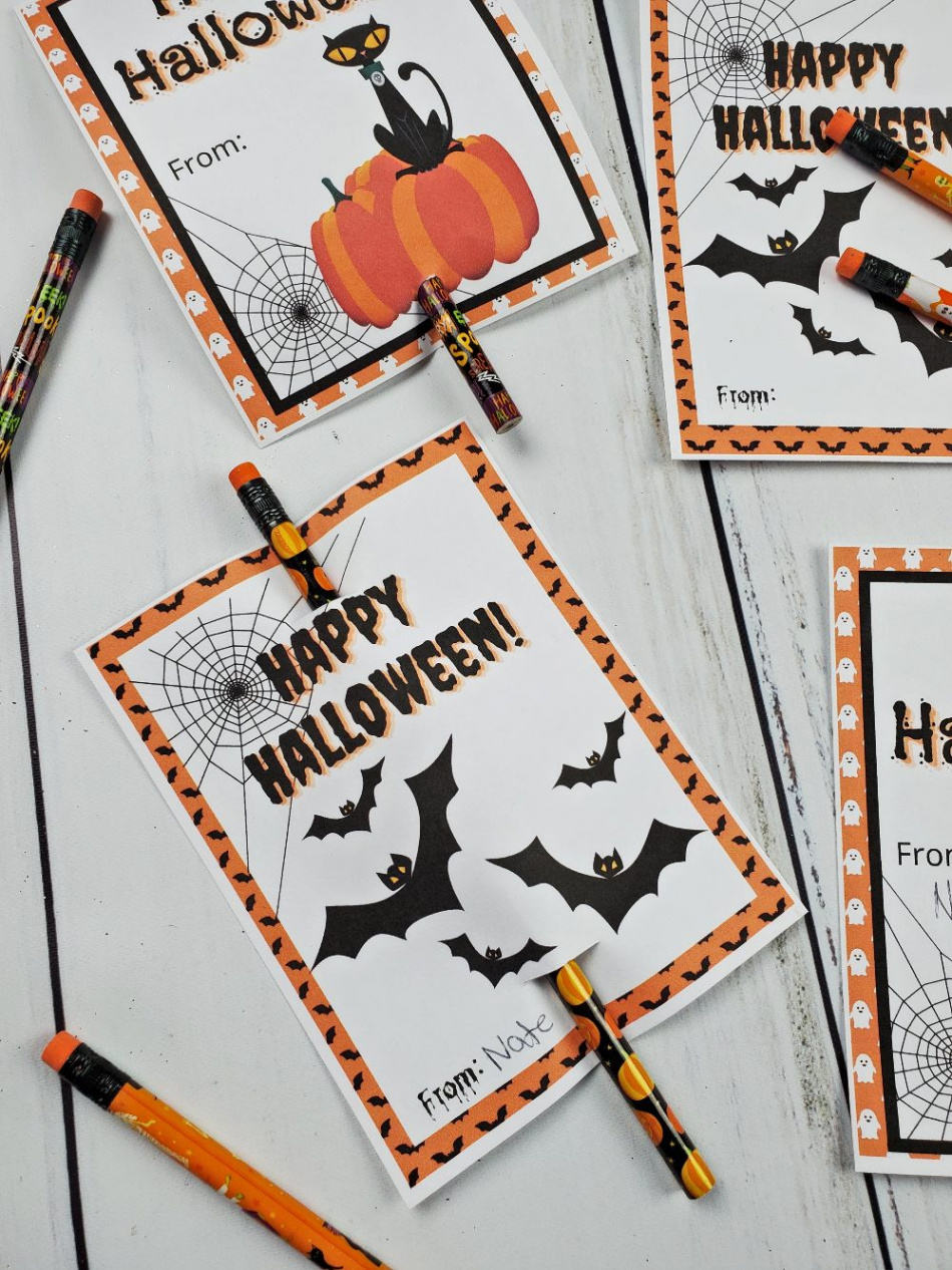 FREE Printable Halloween Tags for Easy Small Gifts! - Leap of